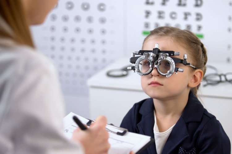 Pandemide çocukların göz sağlığı bozuldu